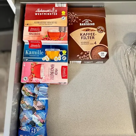 Fewo-palmtrees 3 - Grosse Und Moderne 2 Zimmerwohnung Mit Sued-west Balkon In Gladbeck-mitte Naehe Movie Park Und Arena Aufschalke Διαμέρισμα *